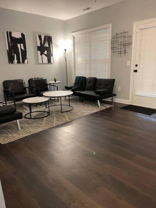 Apartament Simple Elegant Townhouse Dt Raleigh Ncsu Zewnętrze zdjęcie